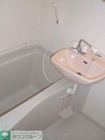 レオネクスト泉の物件内観写真